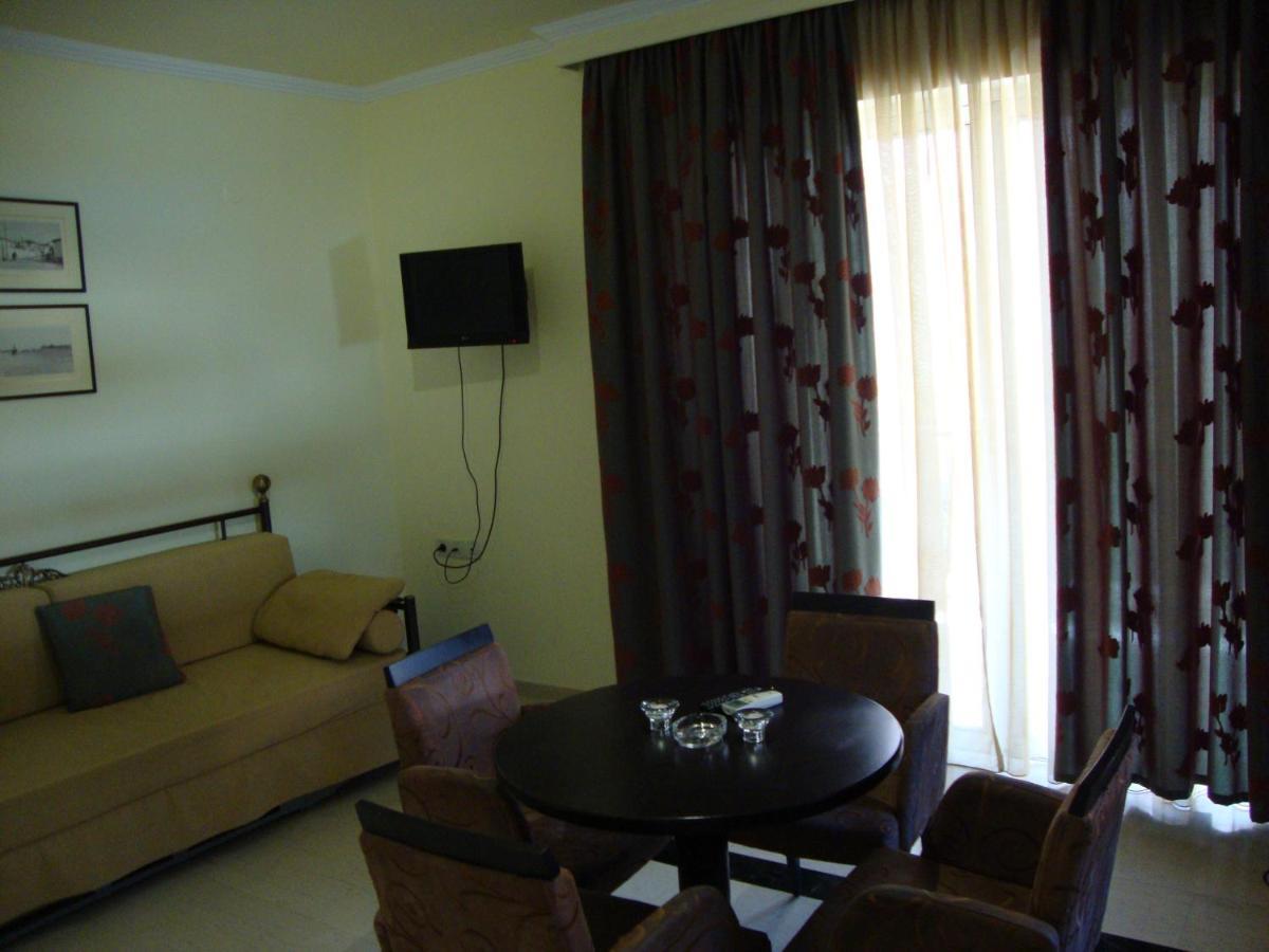 Captain Stavros Hotel Nydri  Dış mekan fotoğraf