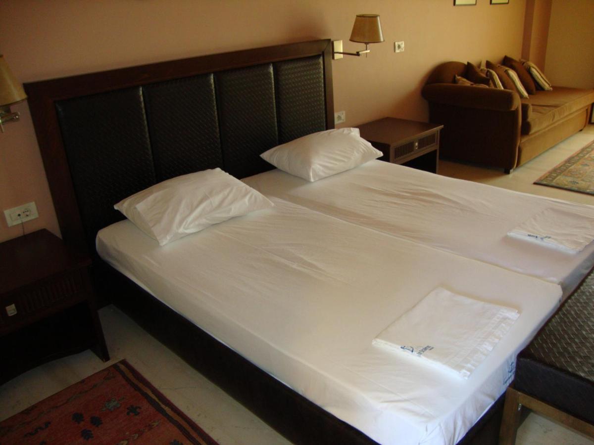 Captain Stavros Hotel Nydri  Dış mekan fotoğraf